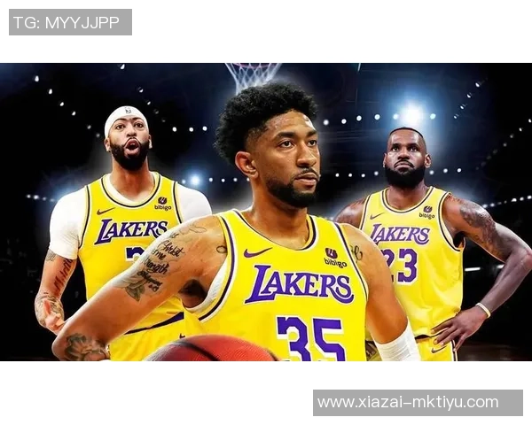 布克回应裁判判罚称其对詹姆斯手腕犯规的说法不实并已回放确认