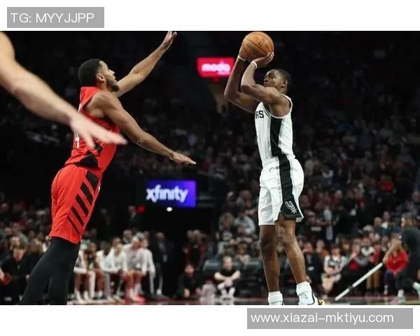 考辛斯称福克斯是马刺完美补充期待他在关键时刻展现领导力